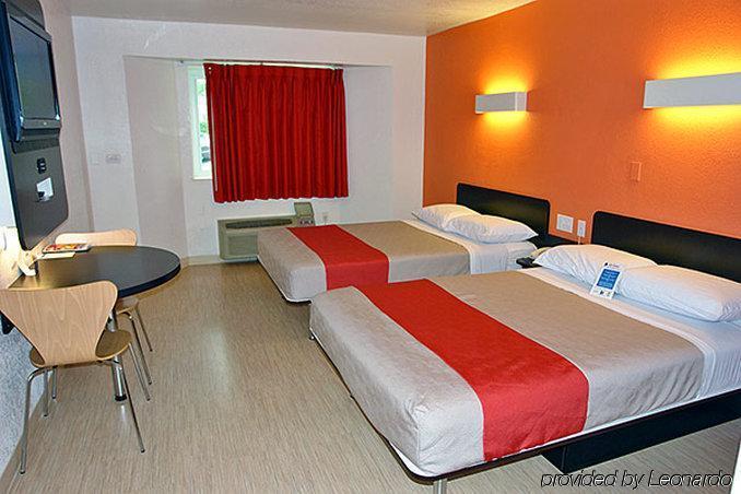 Motel 6-Arlington Heights, Il - Chicago North Central מראה חיצוני תמונה