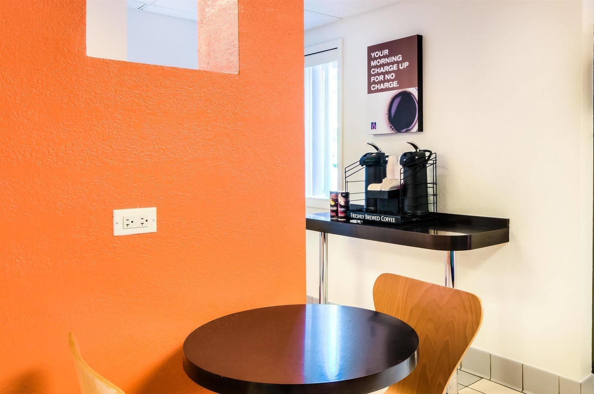Motel 6-Arlington Heights, Il - Chicago North Central מראה חיצוני תמונה