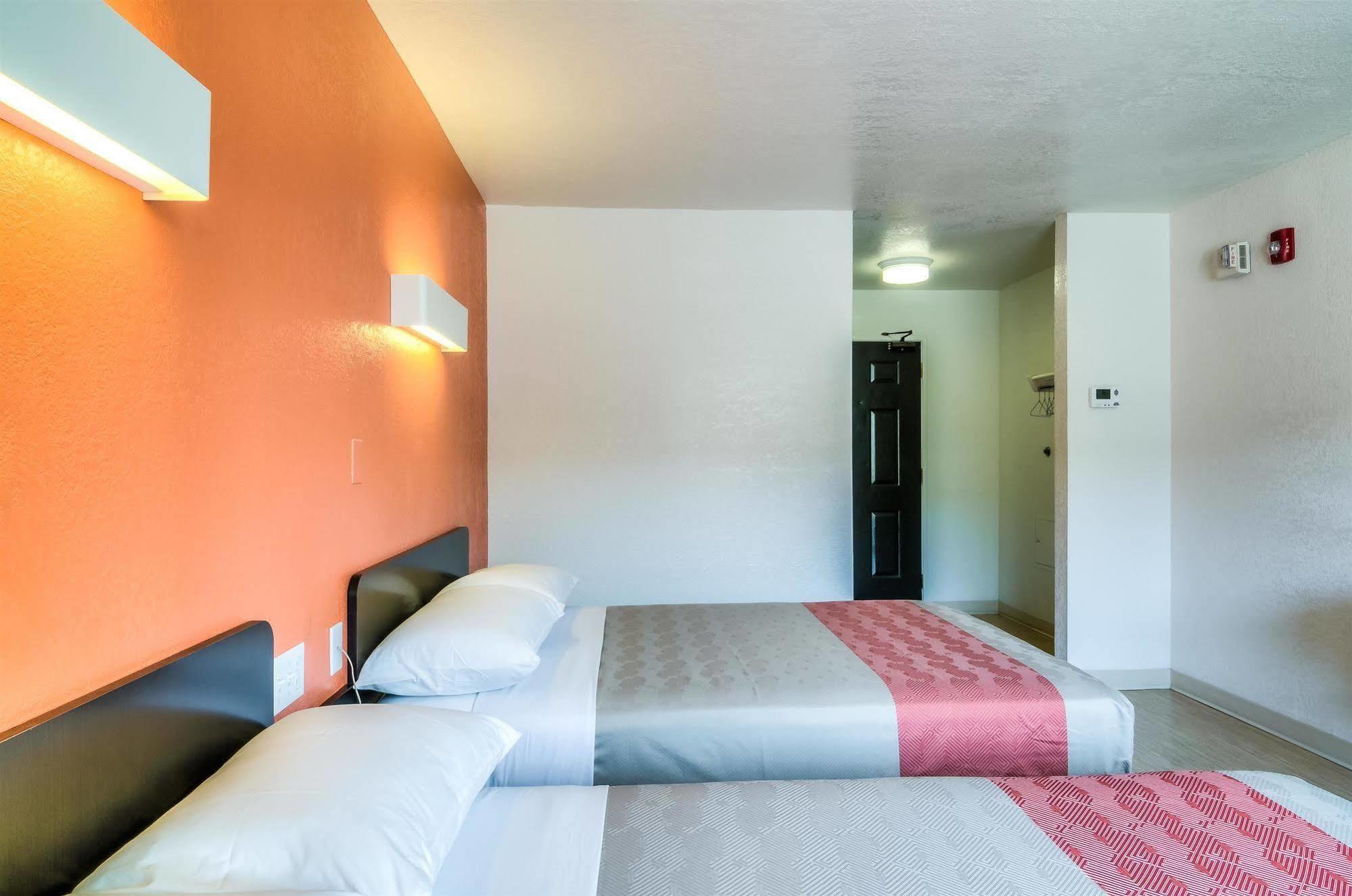 Motel 6-Arlington Heights, Il - Chicago North Central מראה חיצוני תמונה