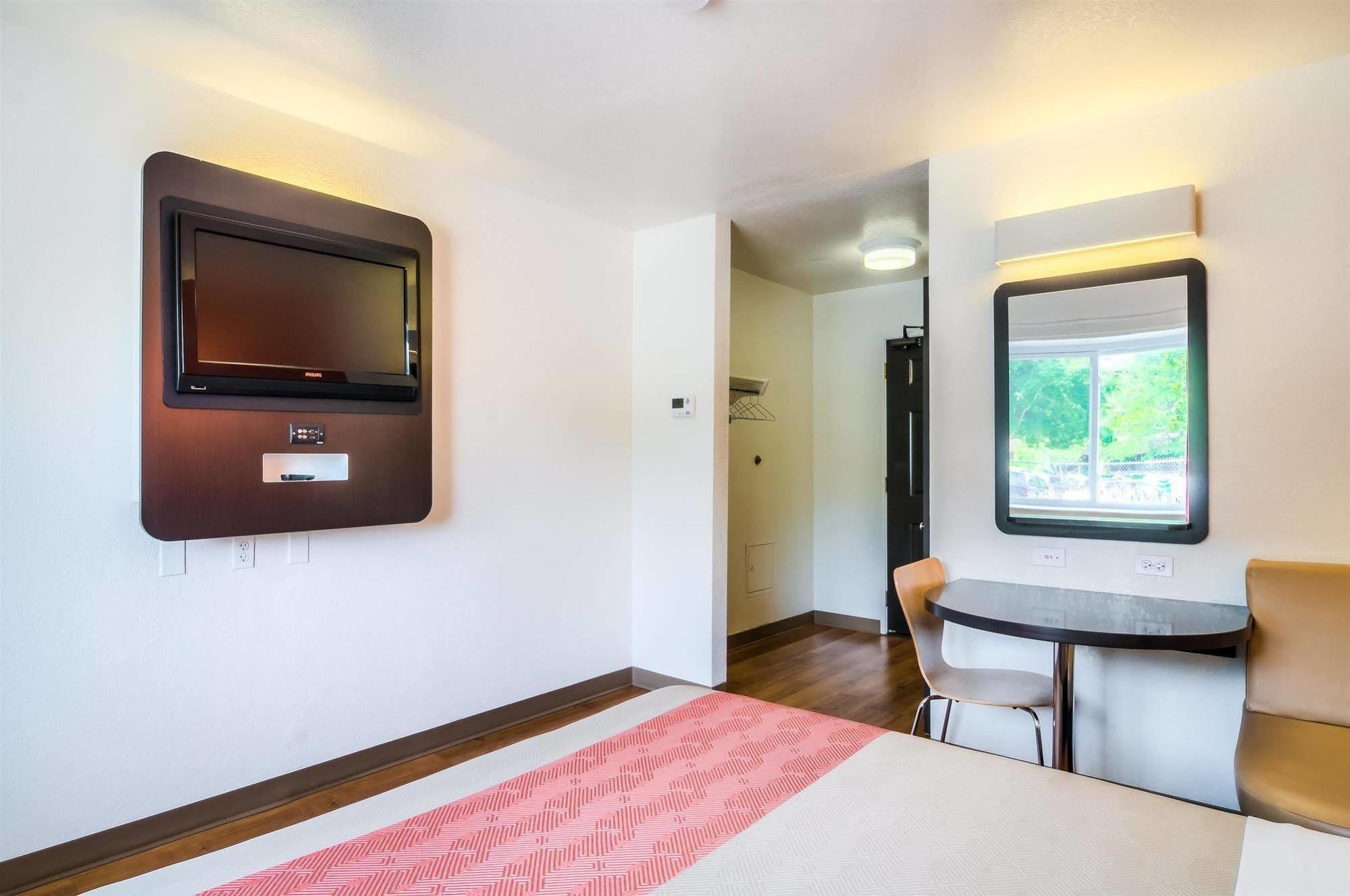 Motel 6-Arlington Heights, Il - Chicago North Central מראה חיצוני תמונה