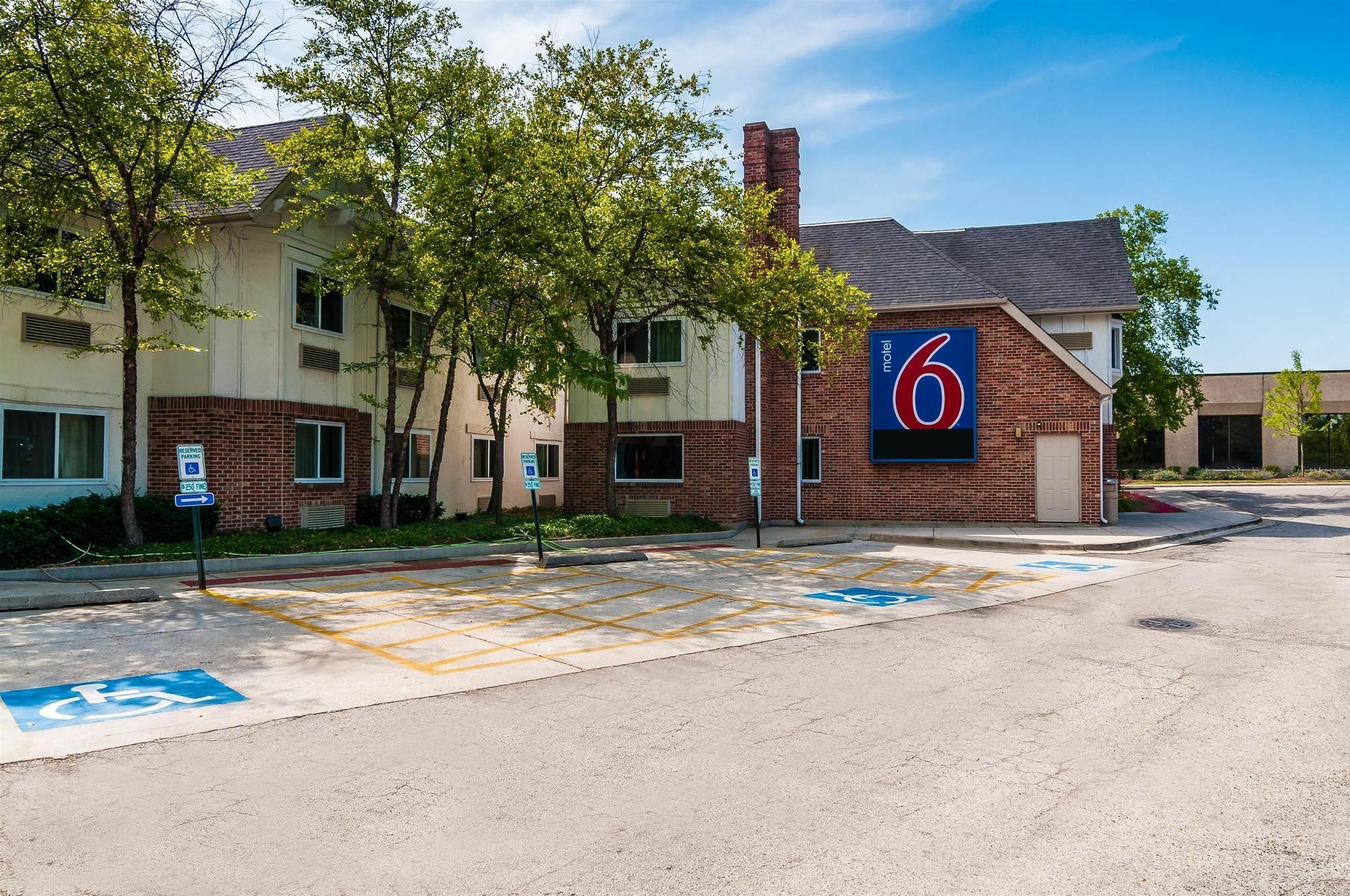 Motel 6-Arlington Heights, Il - Chicago North Central מראה חיצוני תמונה